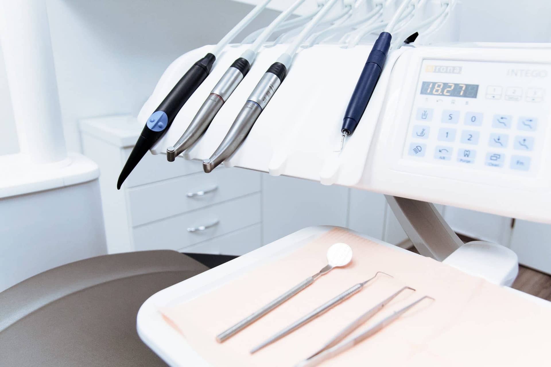 dentist-tools