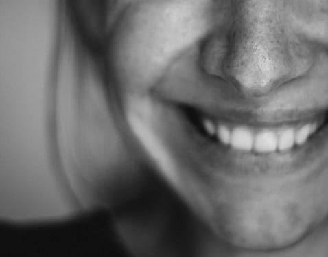 brighter-image-vs-instasmile cosmetic dentistry