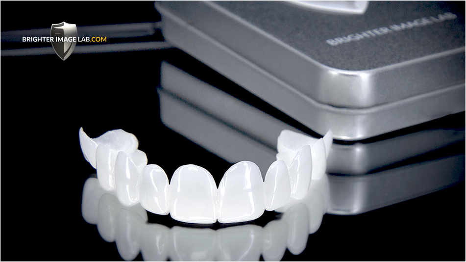 MirrorCase_WEBgraphic