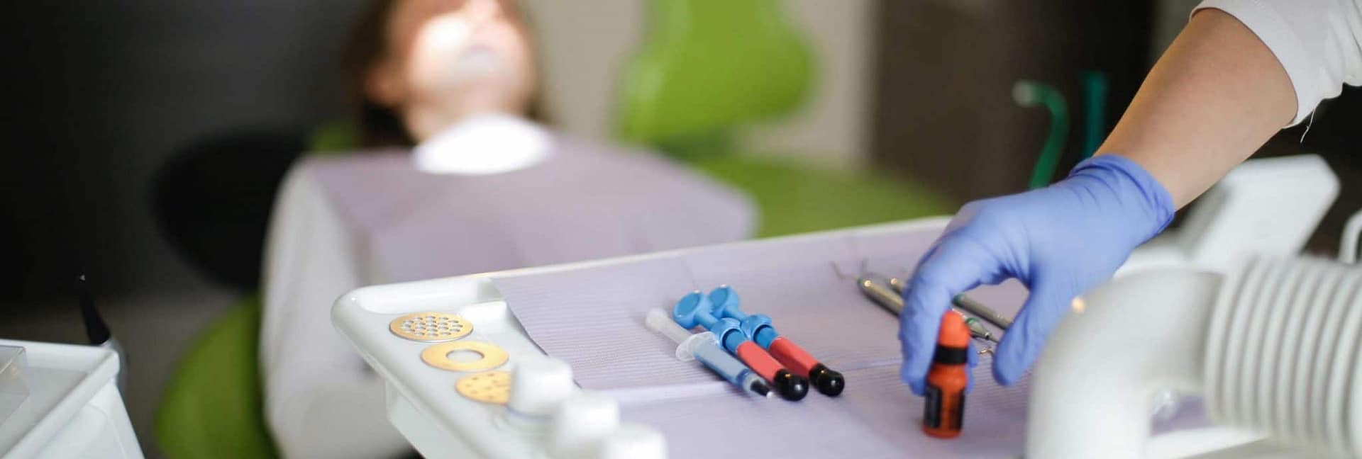 dentist offer fake teeth veneers Even dentists offer fake teeth veneers