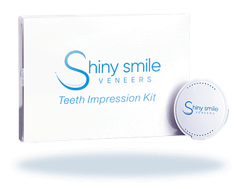 Shiny Smile Veneers haben eine ähnliche Verpackung wie TruSmile Veneers.